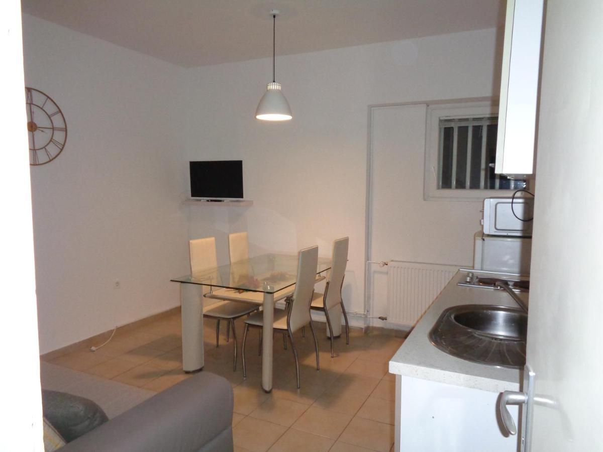 Apartments Miki 2 Novaglia Esterno foto